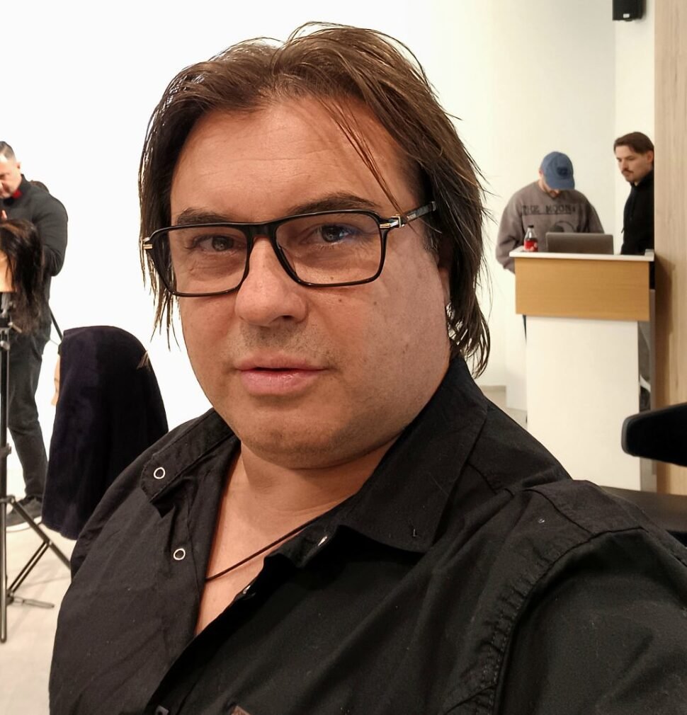 Васил Ставрев – преподавател по фризьорство, колористика и стайлинг